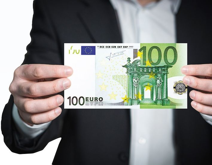 Online nové pujcky pred výplatou kroměříž program photo 2